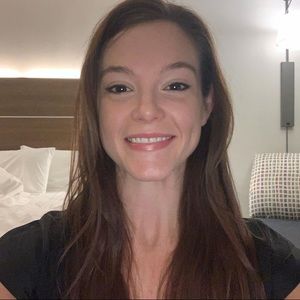 Meet your Posher, Alyssa